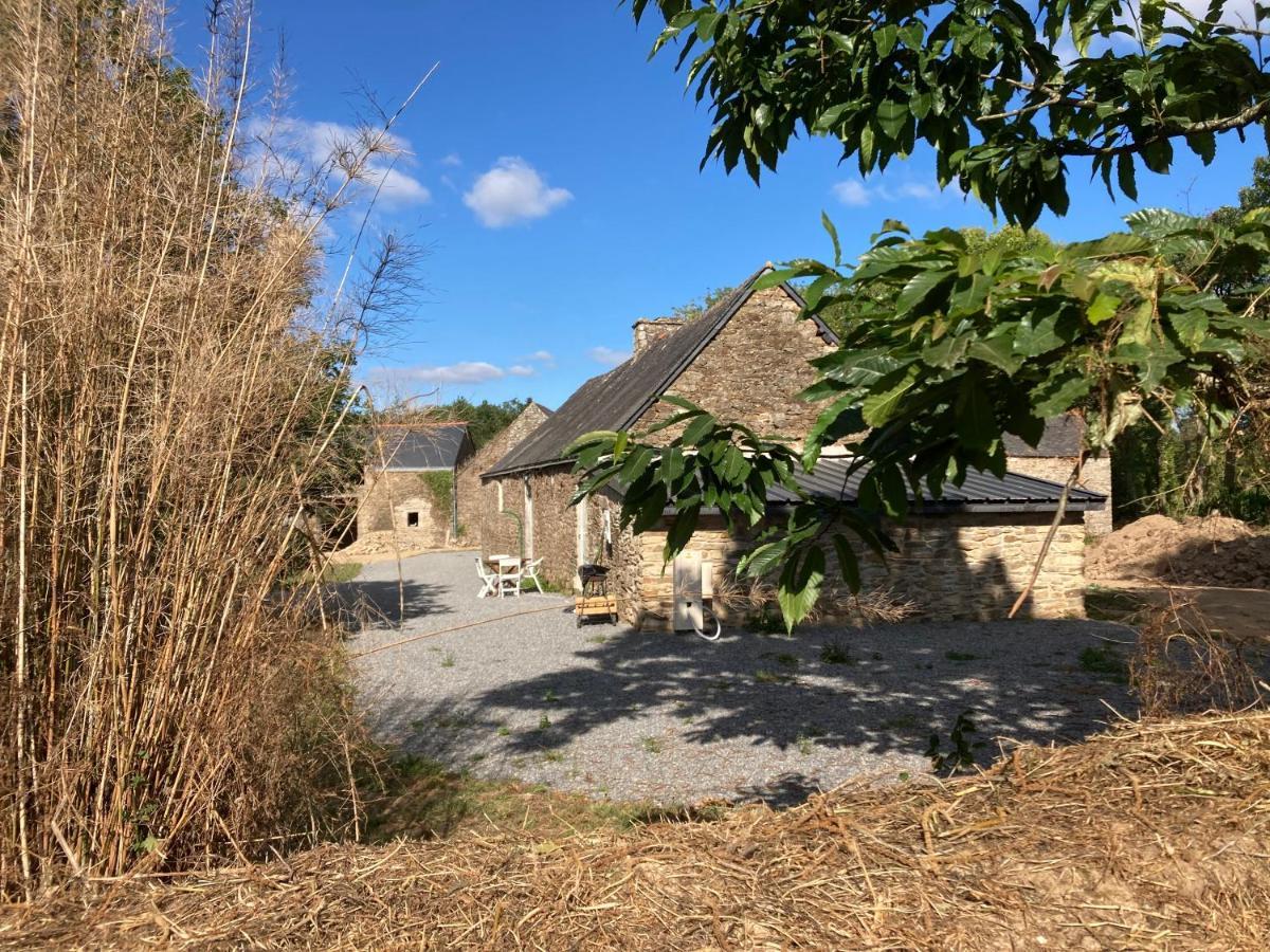 Jolie Metairie D'Une Seigneurie Bretonne. Peaule Экстерьер фото